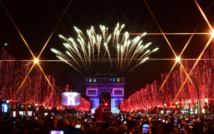 Thế giới rục rịch đón năm 2022 Ảnh 2