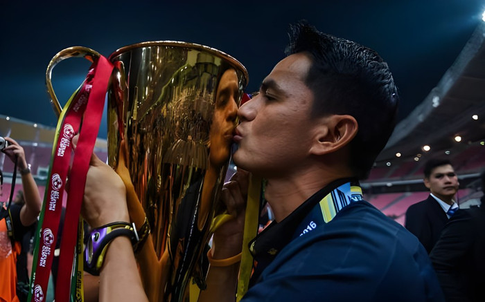 Tuyển Thái Lan ở AFF Cup: Kiatisak vẫn là 'riêng và duy nhất' Ảnh 2
