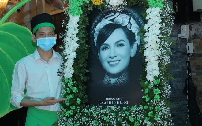 Con trai nuôi cố ca sĩ Phi Nhung: 'Mẹ yên tâm nhé, luật nhân quả sẽ không chừa một ai' Ảnh 2