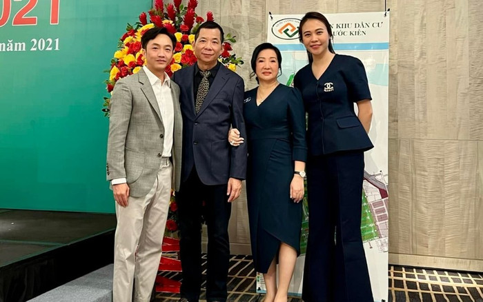 Đàm Thu Trang hiếm hoi xuất hiện bên mẹ chồng quyền lực, lộ chi tiết chứng tỏ mối quan hệ 'xịn mịn' Ảnh 2