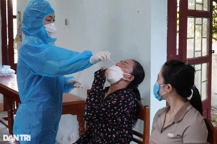 Ngành y tế Quảng Trị đã triển khai tiêm vaccine cho 884.125 người dân, 417.835 người được tiêm 2 mũi.