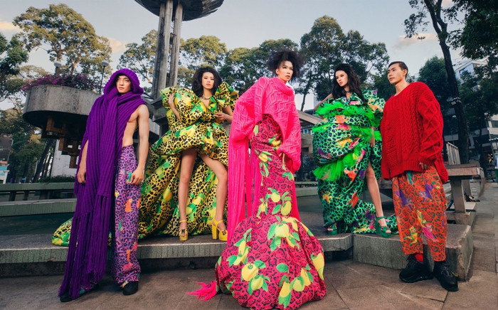 Hà Kino cùng dàn mẫu Việt lên đồ màu sắc, rạng rỡ chào đón ngày đầu tiên của 2022 Ảnh 2