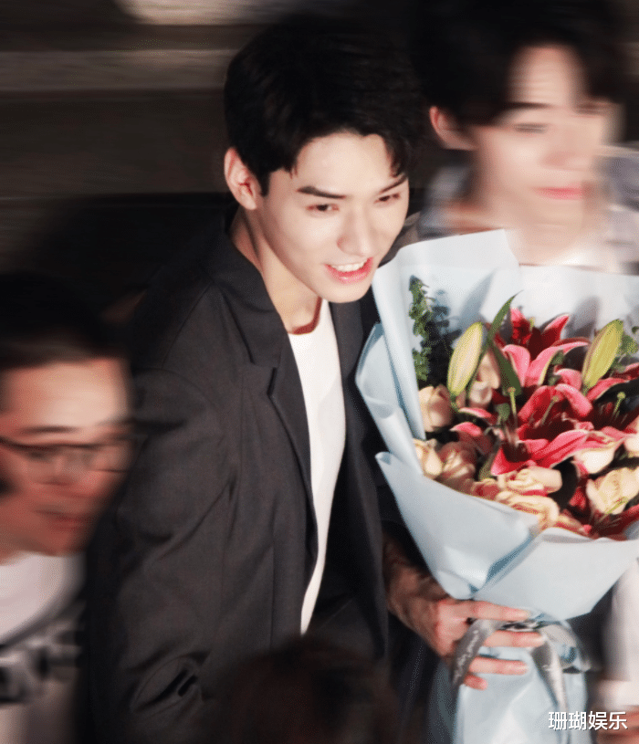 Cung Tuấn lập nhiều thành tích đầu năm: Lọt Top 4 nhân vật của năm 2021, phim mới cán mốc 700 triệu view Ảnh 3