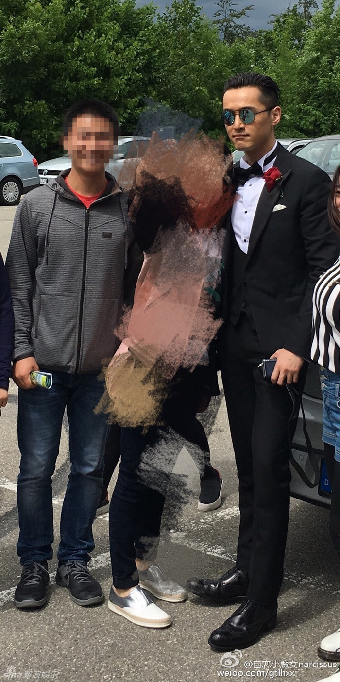 Dàn sao Cbiz 'đọ sắc' khi dự đám cưới: Dương Tử, Lệ Dĩnh làm nền cho cô dâu, Đặng Luân 'chặt đẹp' chú rể Ảnh 5