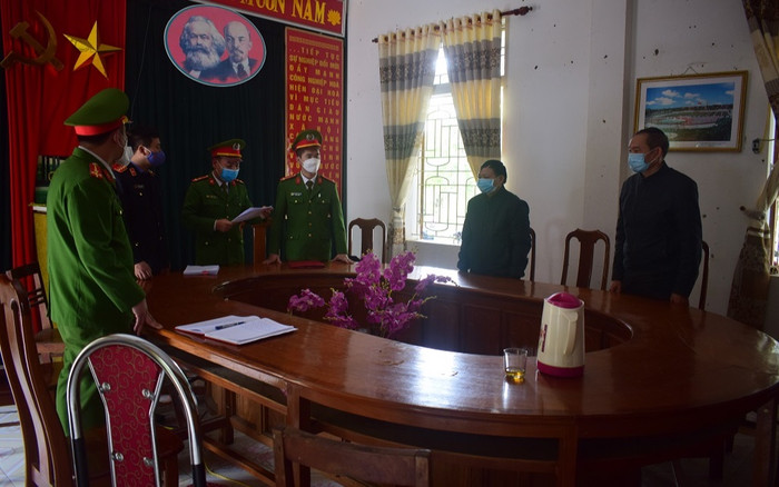 Nghệ An: Khởi tố giám đốc, kế toán giáo dục thường xuyên lập khống hồ sơ chiếm đoạt hàng trăm triệu Ảnh 2