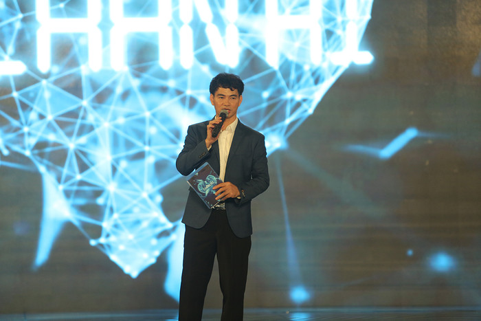 Xuân Bắc tiếp tục 'cầm trịch' Chân Ái 2022