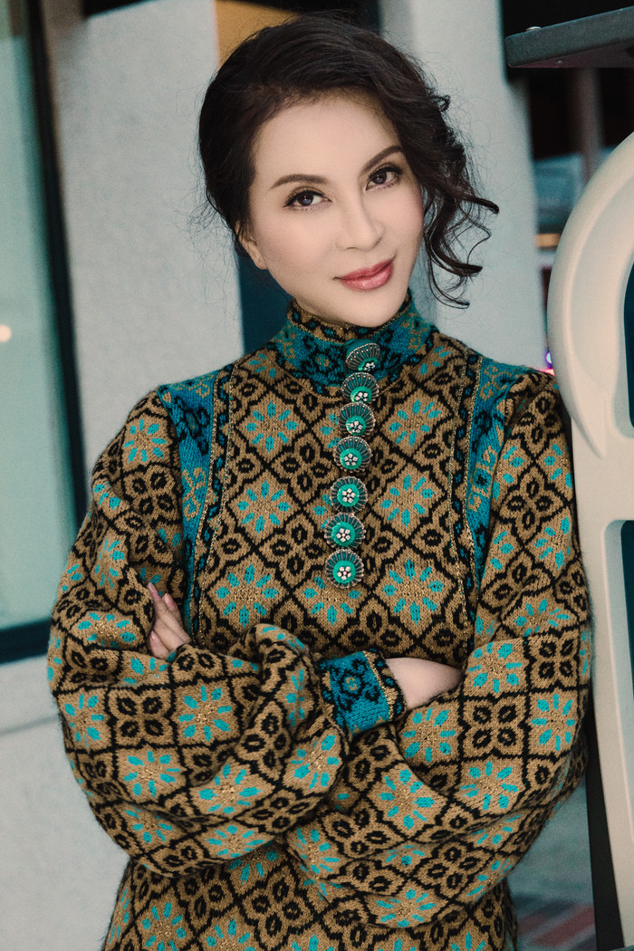 MC Thanh Mai khoe sắc vóc xinh đẹp 'khước từ thời gian' ở tuổi ngũ tuần Ảnh 3