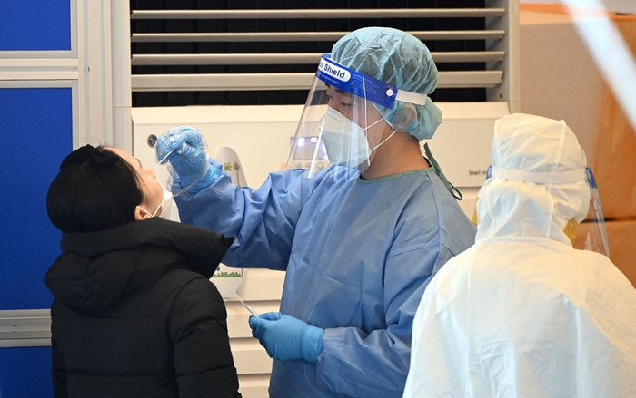 Hàn Quốc có 2 ca tử vong đầu tiên nghi do biến chủng Omicron Ảnh 2