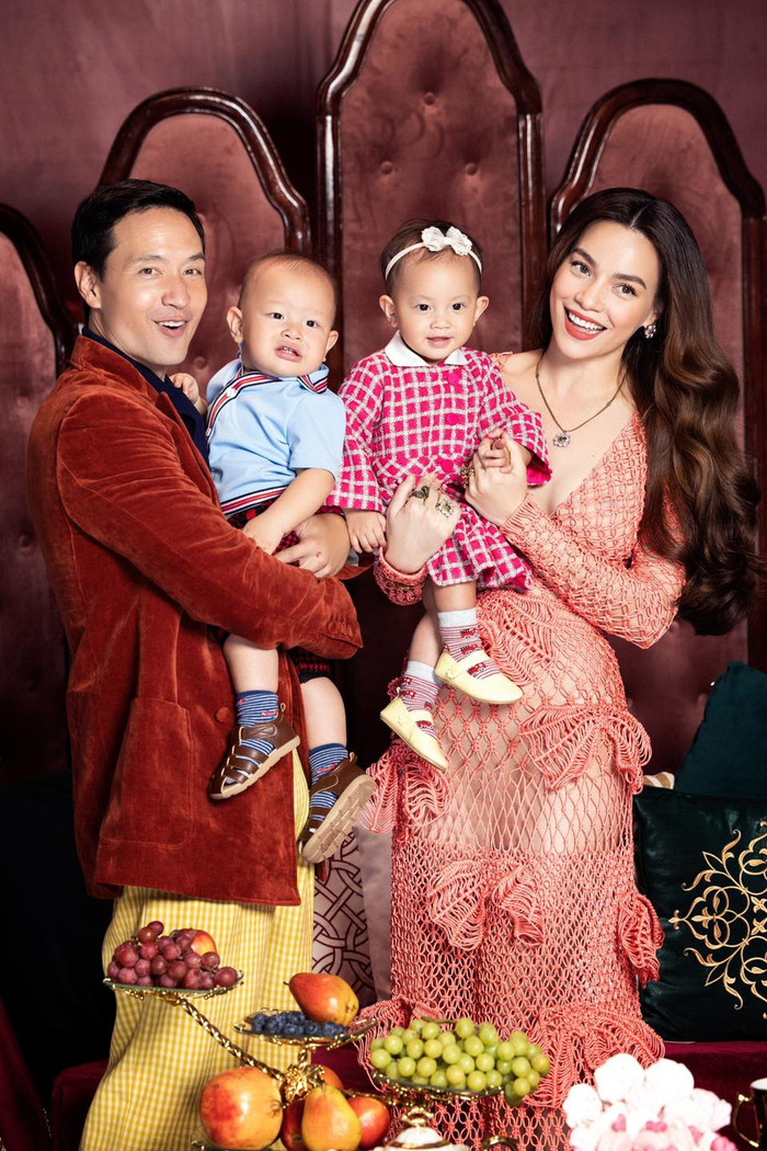 Lisa - Leon là hai nhóc tì nhận được nhiều sự yêu mến của cộng đồng mạng cũng như người hâm mộ Hồ Ngọc Hà 