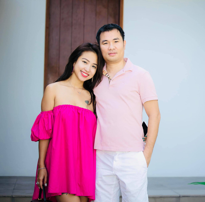 Đầu năm, thêm một sao nữ Vbiz tung ảnh bụng bầu vượt mặt với chồng đại gia, nhiều sao Việt gửi lời chúc Ảnh 5