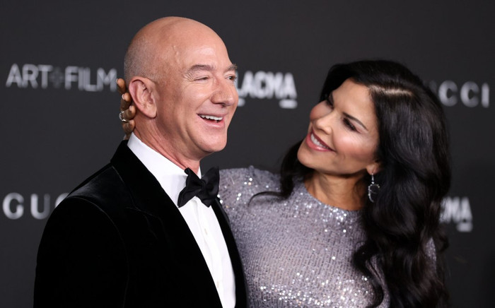 Bạn gái nóng bỏng của tỷ phú Jeff Bezos có gì đặc biệt? Ảnh 2