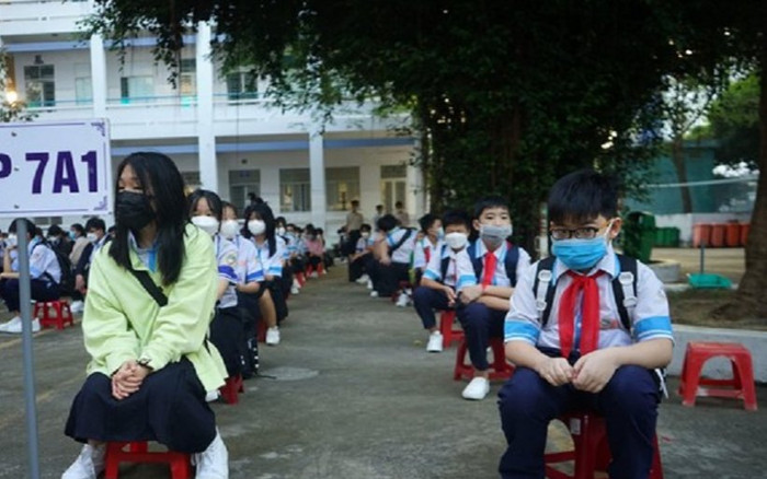TPHCM: Tổ chức kiểm tra học kỳ ra sao khi học sinh trở lại trường? Ảnh 2