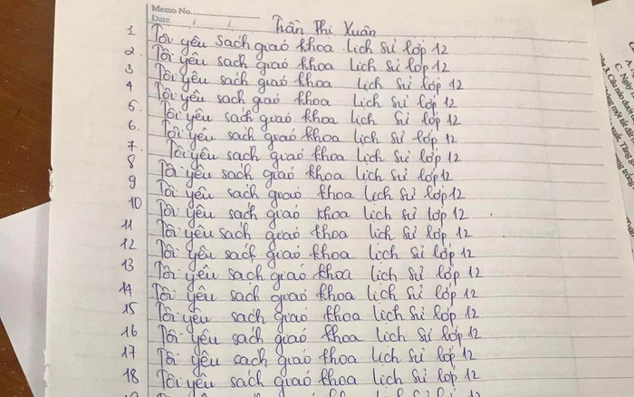 Quên mang sách giáo khoa, nữ sinh nhận hình phạt 'nhớ đời' khiến dân tình cười ngất Ảnh 2