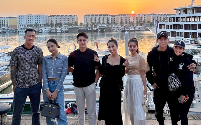 Hương Giang gây 'choáng' khi đi du lịch cùng tình cũ Criss Lai và hôn phu Matt Liu Ảnh 2