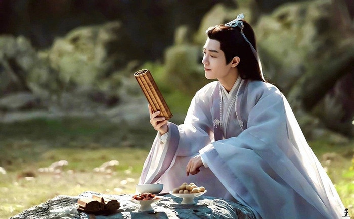 6 nam thần Cbiz đọ tạo hình cổ trang năm 2022: Cung Tuấn đẹp mê ly nhưng vẫn xấu hơn La Vân Hi, Hứa Khải Ảnh 29