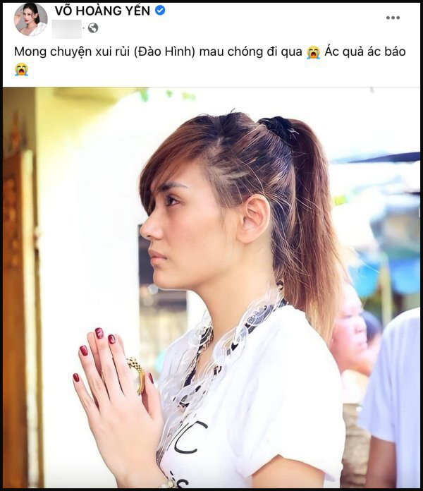 Dù chính chủ đã lên tiếng, song netizen vẫn tiếp tục 'đào' ảnh và bàn luận trên khắp các diễn đàn.