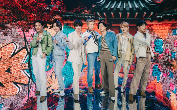 Concert trực tiếp của BTS vào tháng 3 bất ngờ chỉ cho số khán giả bằng 1/10 sức chứa sân vận động tham dự Ảnh 2