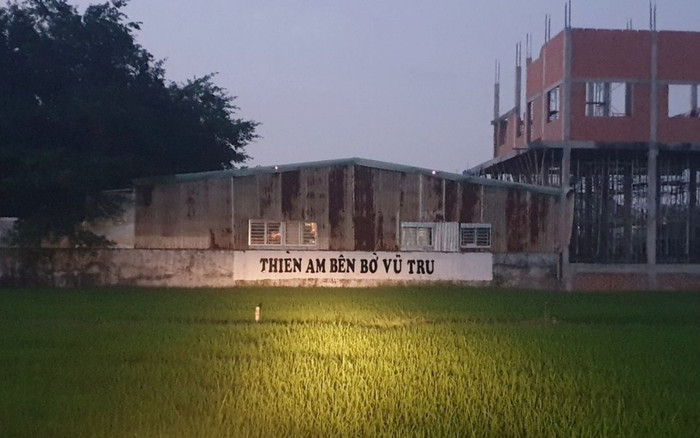 Clip: Tịnh thất Bồng Lai đang được xây mới, bị đồn là có 'mật đạo' thông ra ngoài Ảnh 2