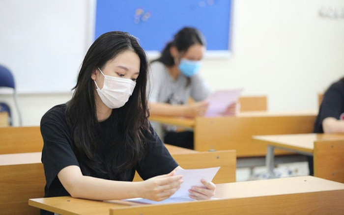 Nhiều Đại học tại TP.HCM cho sinh viên trở lại trường học tập trung sau Tết Nguyên đán Ảnh 2