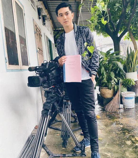 Tim bất ngờ đăng tải story thông báo sẽ thi Đại học khiến cả cõi mạng xôn xao.