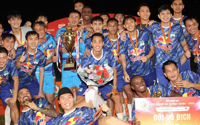 15 cầu thủ trẻ của HAGL giúp Kiatisak vô địch: Sự khác biệt ở tướng cầm quân! Ảnh 2