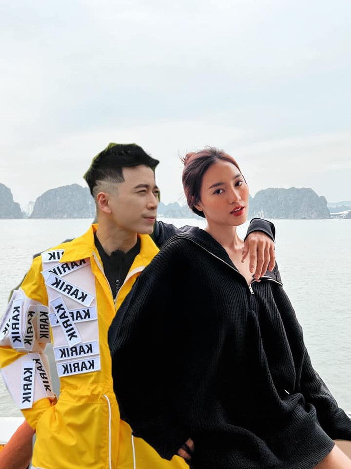 Bức ảnh của một khán giả chèn thêm Karik vào nhận rất nhiều lượt thích từ cư dân mạng.