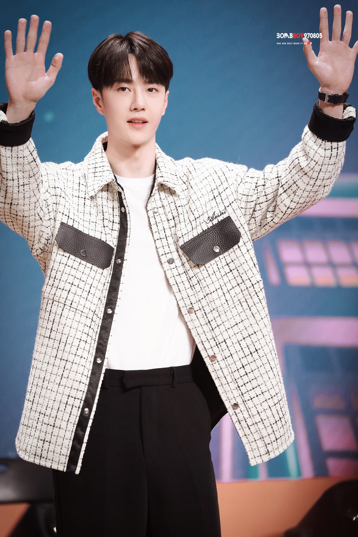 Vương Nhất Bác.