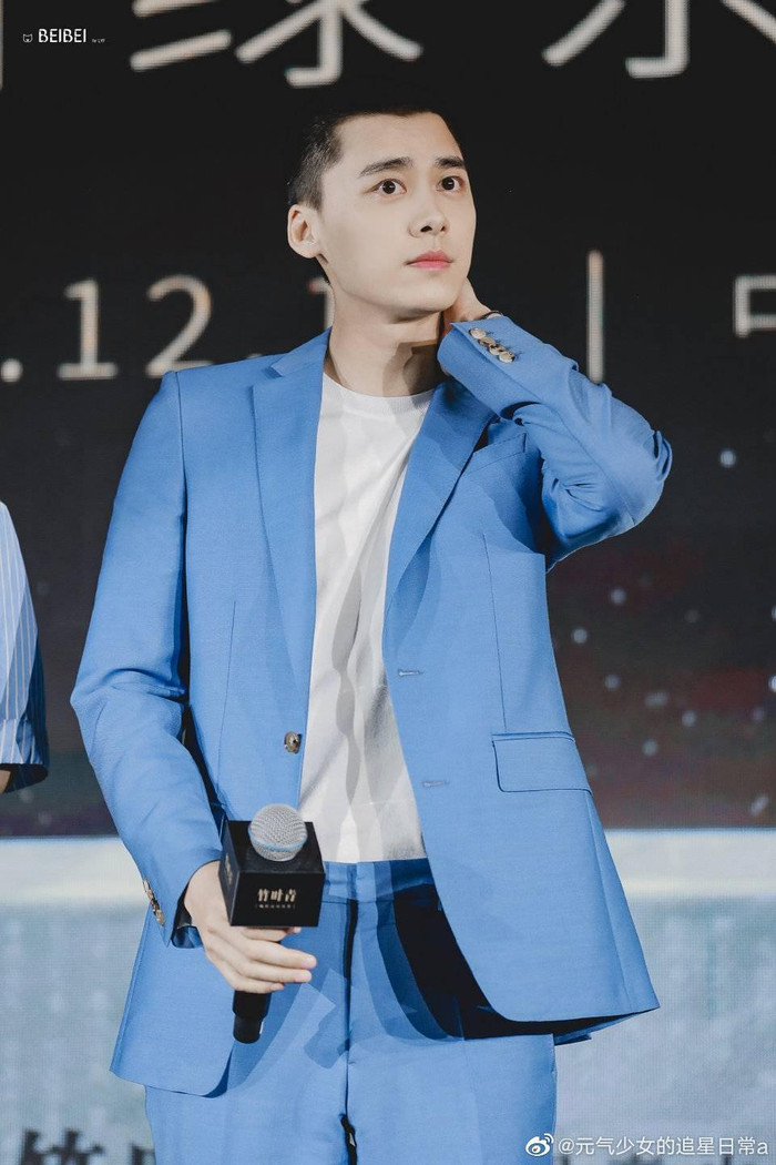 10 mỹ nam Cbiz 'đọ sắc' với kiểu tóc ngắn: Dương Dương, Nhất Bác 'nhân đôi' vẫn bị nam thần này vượt mặt Ảnh 33