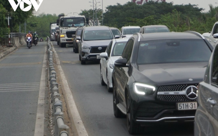 Thu hồi đề xuất người có bằng lái dưới 1 năm không được chạy quá 60km/h và vào cao tốc Ảnh 2