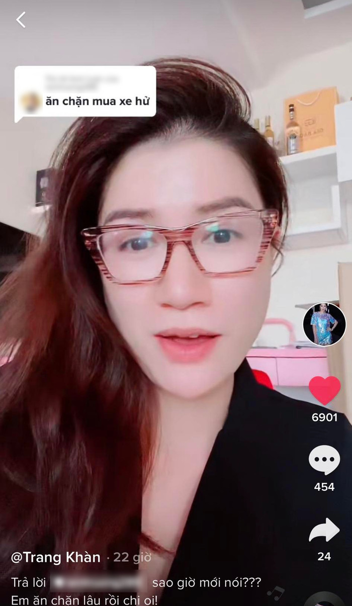 Trang Khàn phản bác sau khi bị nói ăn chặn tiền từ thiện để mua xế hộp.