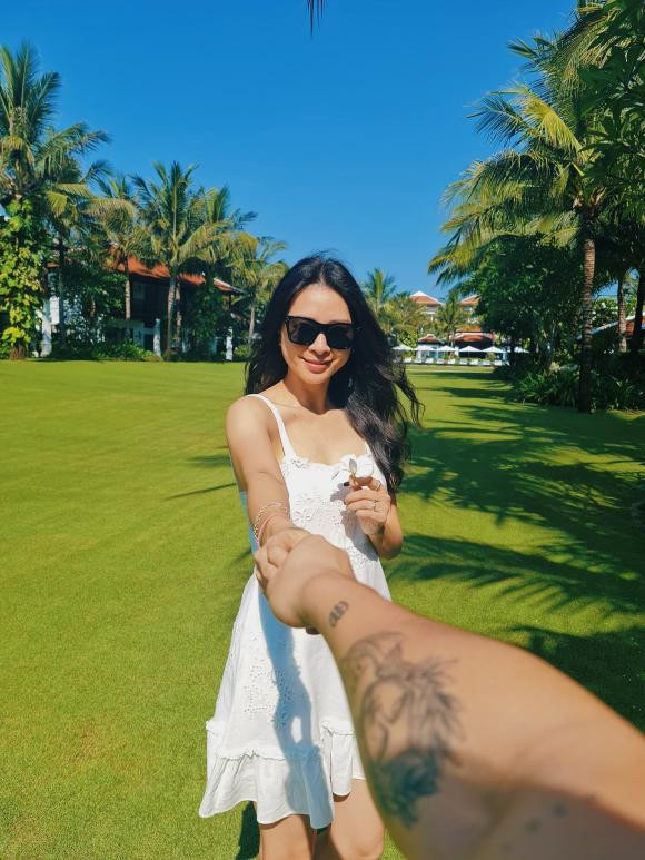 Khán giả yêu mến Ngô Thanh Vân vui mừng khi cô công khai bạn trai.