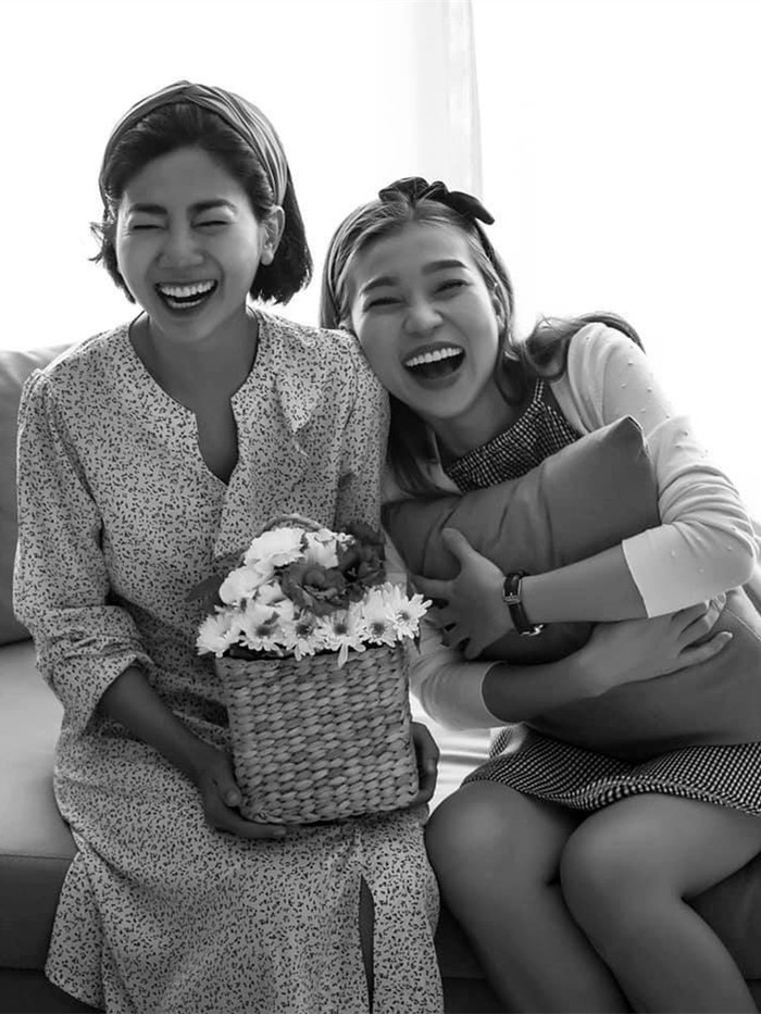 Bạn bè làm điều đặc biệt trong ngày sinh nhật Mai Phương Ảnh 1