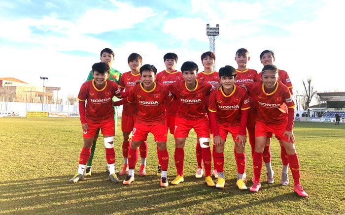 Mới có 6 tuyển thủ được nhập cảnh, bóng đá Việt Nam dang dở giấc mơ World Cup? Ảnh 2