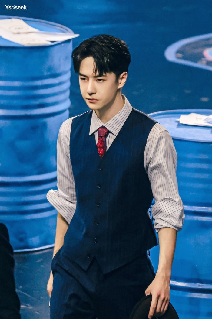 Vương Nhất Bác.