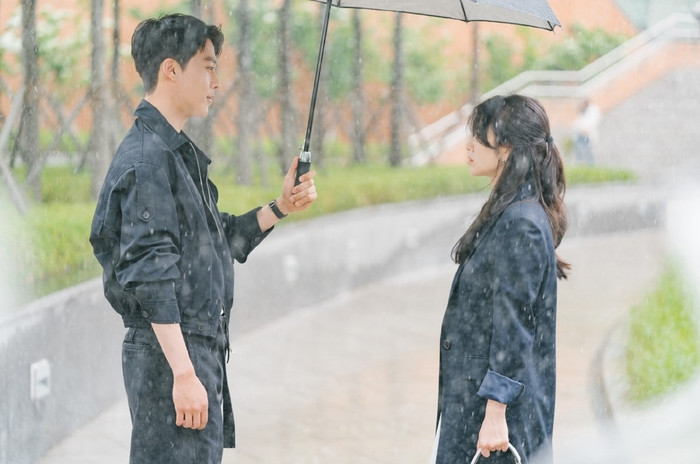 4 mối tình lận đận nhất trong phim Hàn: Chuyện tình hợp tan của Kim Da Mi và Choi Woo Sik chưa có hồi kết Ảnh 7
