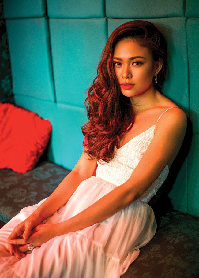 Mâu Thủy chưa sẵn sàng chuyện yêu đương sau 8 năm chia tay bạn trai.