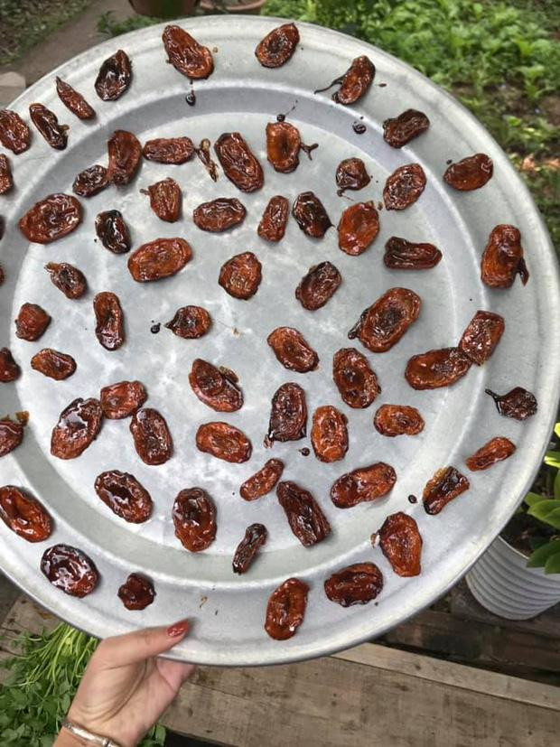 Bày đặt làm ô mai ăn Tết nhưng thực tế nhìn đã thấy thất bại toàn tập rồi.