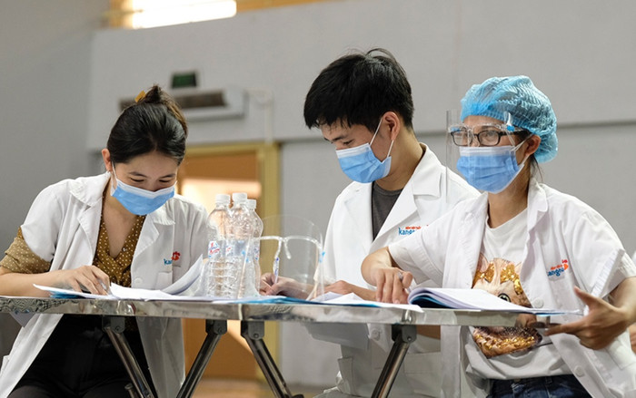 Người từng mắc Covid-19 đã khỏi bệnh khi nào nên đi khám lại? Ảnh 2