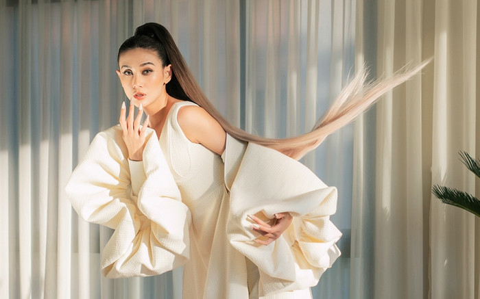 Võ Hoàng Yến thần thái đỉnh cao, làm vedette truyền tải thông điệp về bảo vệ môi trường Ảnh 2