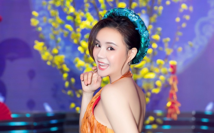 Vy Oanh tái xuất showbiz sau thời gian lui về 'ở ẩn', hé lộ động lực để cố gắng mỗi ngày Ảnh 2