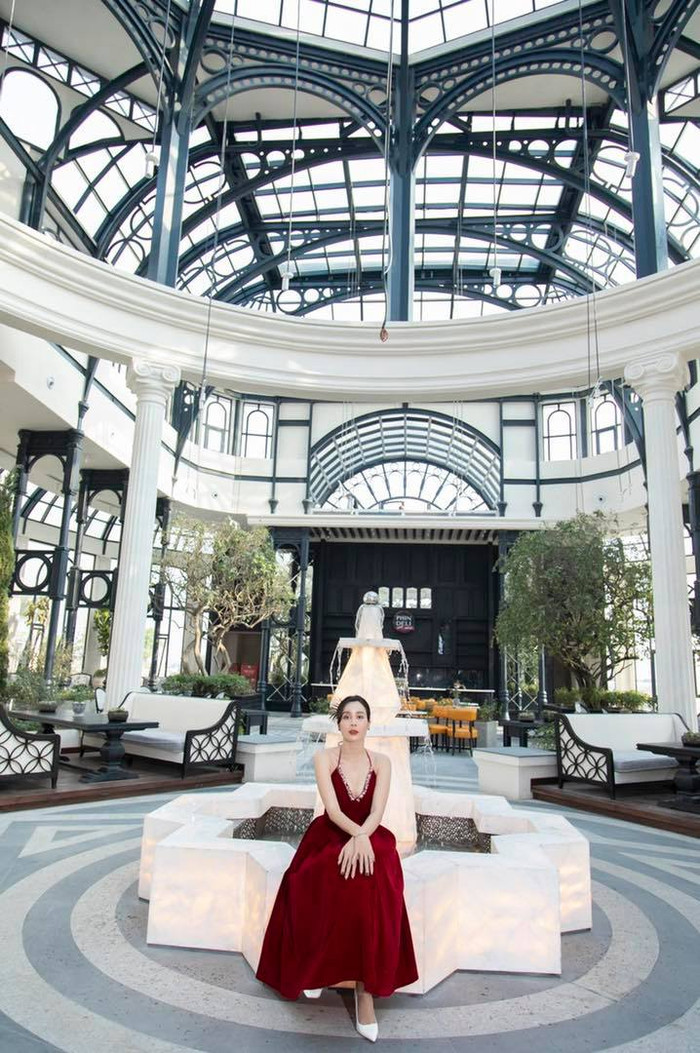 Lưu Hương Giang ngày càng 'hack' tuổi.