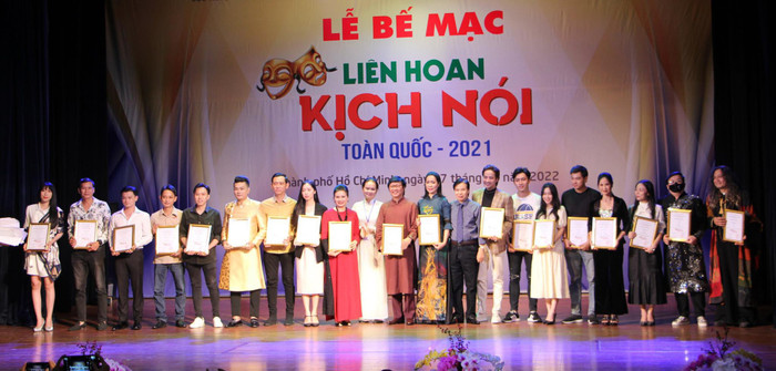 Lễ bế mạc liên hoan
