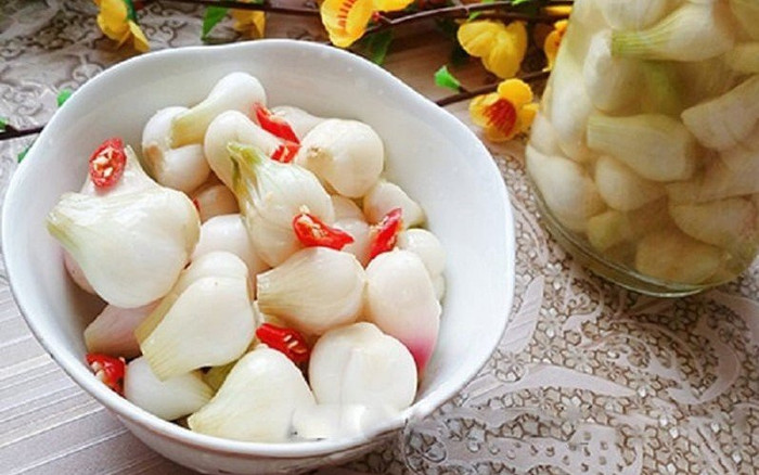 Ngày Tết, ăn dưa hành muối như thế nào mới đúng cách? Ảnh 2