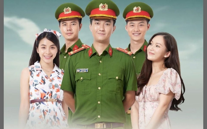 Nghịch lý phim 'Phố trong làng': Nam nữ chính bị chê tả tơi, dàn diễn viên phụ cứu từ đầu đến cuối Ảnh 2