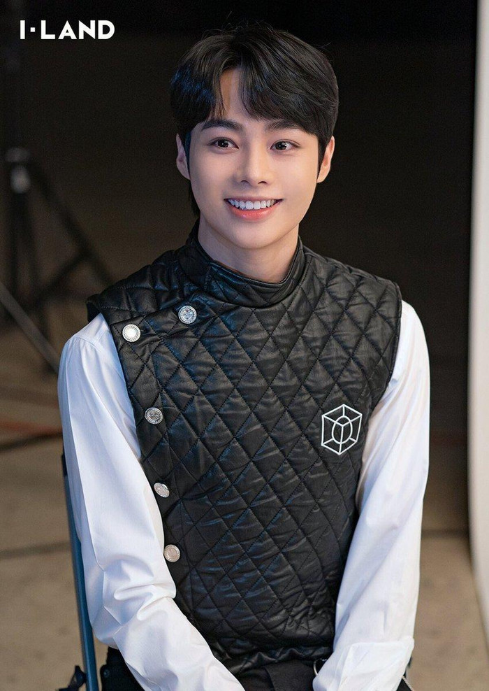 Hanbin Ngô Ngọc Hưng - Idol người Việt debut trong nhóm nhạc TEMPEST bất ngờ bị chê bai nhan sắc Ảnh 3