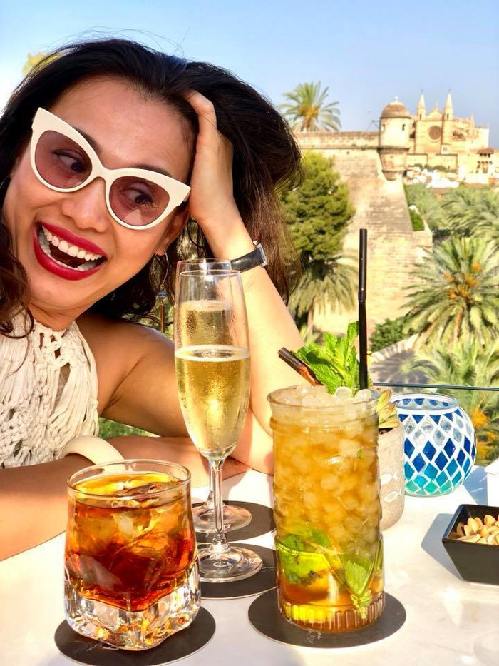 Rời xa hào quang, Ngọc Khánh tận hưởng cuộc sống một cách trọn vẹn.