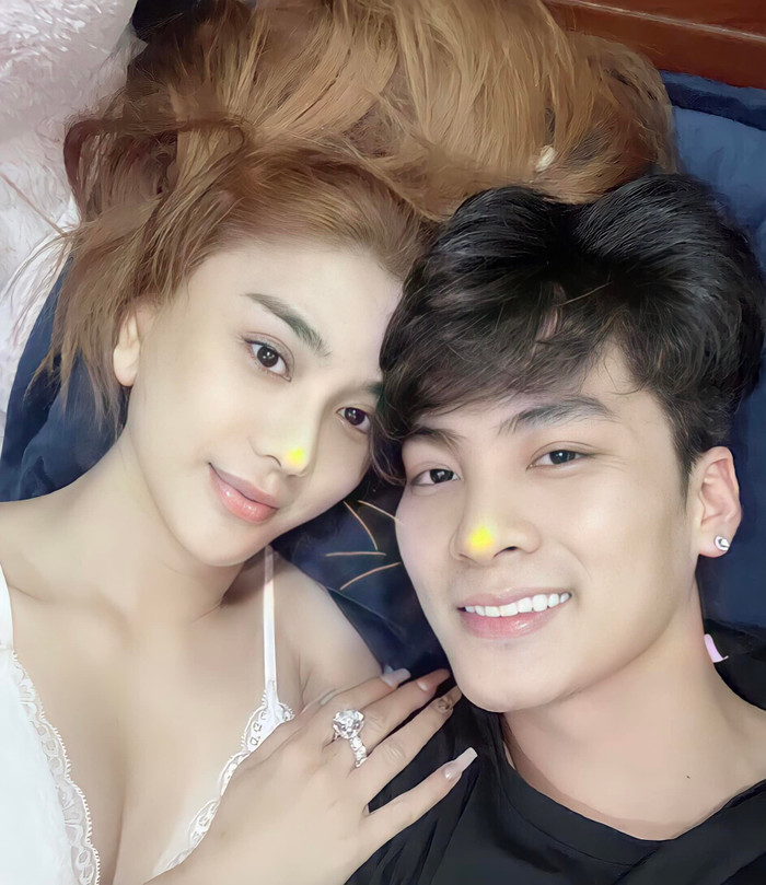 Anh nhiều lần bị soi chuyện nhanh có người mới sau khi đường ai nấy đi với vợ cũ.