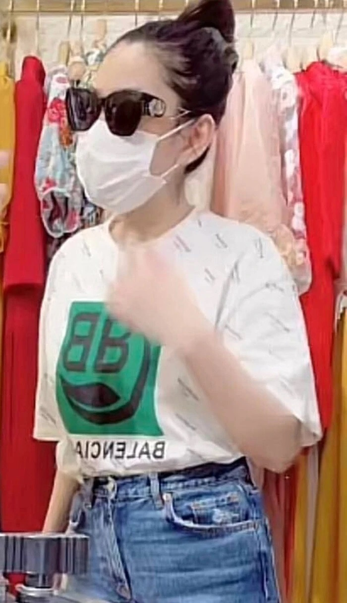 Chị K. trước đó xuất hiện tại shop Trang Nemo