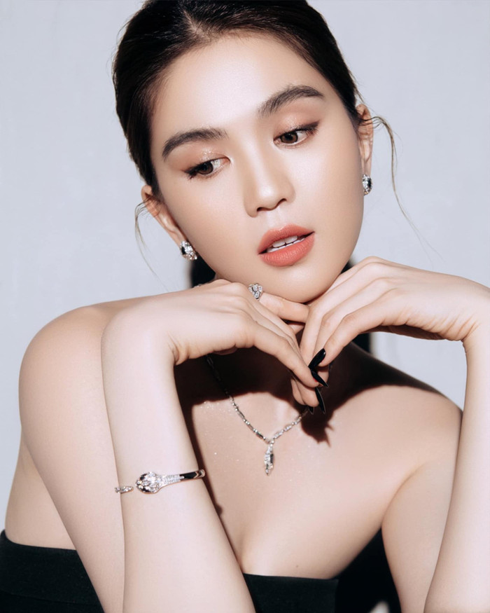 Ngọc Trinh từng luyện trend nhảy Sexy Love của T-ara cực bốc thế này nhưng fan mãi chưa được xem bản full Ảnh 8