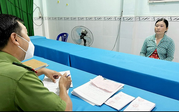 Con dâu trộm vàng của mẹ chồng rồi tạo hiện trường giả bị kẻ gian đột nhập Ảnh 2